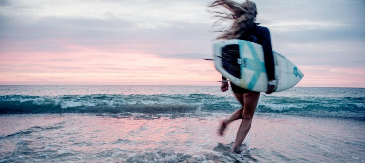 Surfer at Klitmøller