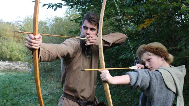 Get hands-on viking training at Ribe VikingeCenter