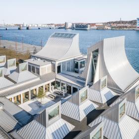 © Utzon Center (2008) – Jørn Utzon & Kim Utzon. 