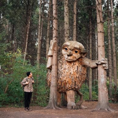 One of Thomas Dambo's hidden giants, Lille Tilde, in Vallensbæk Mose near Copenhagen